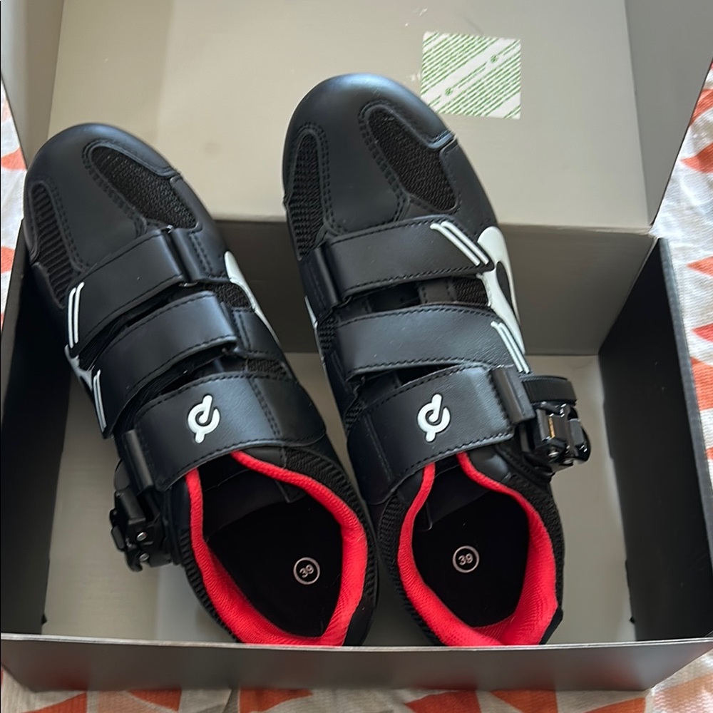 Men's Black Cycling Shoes